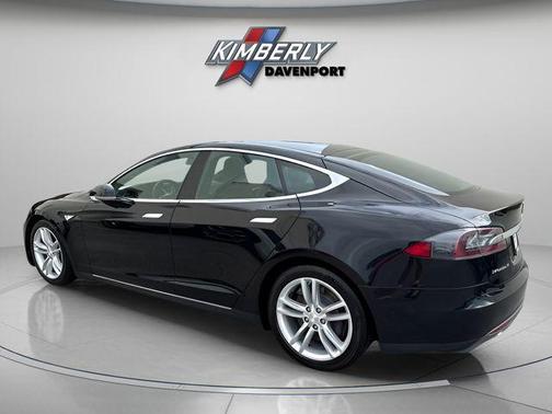 2015 Tesla Model S 85D