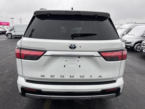 2024 Toyota Sequoia 