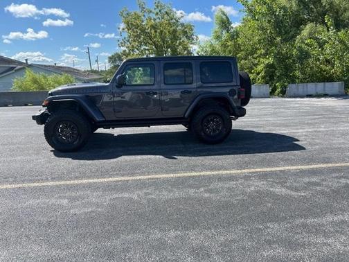 2025 Jeep Wrangler Rubicon 392