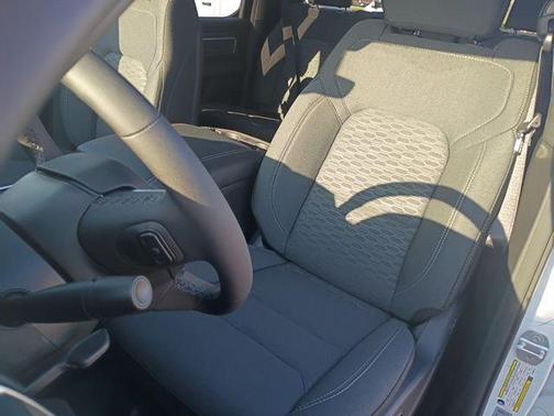 Bright White Clearcoat 2026 RAM 1500 Big Horn/Lone Star