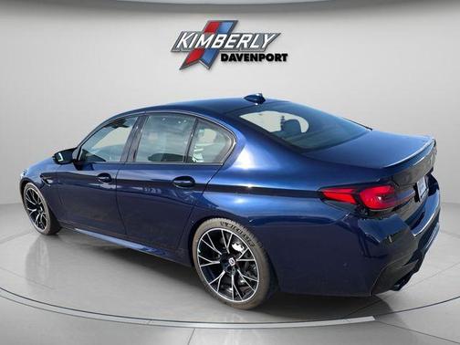 2022 BMW M5 Base