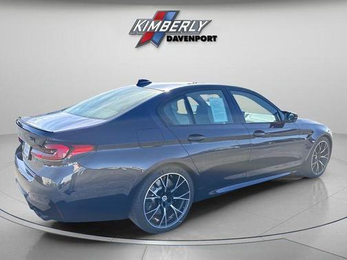 2022 BMW M5 Base