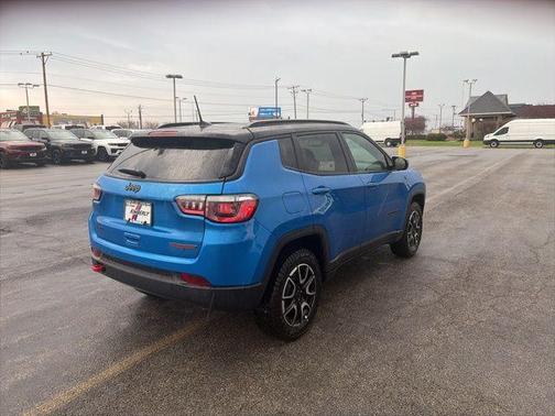 Hydro Blue Pearlcoat 2026 Jeep Compass Trailhawk