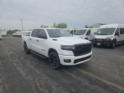 Bright White Clearcoat 2026 RAM 1500 Big Horn/Lone Star