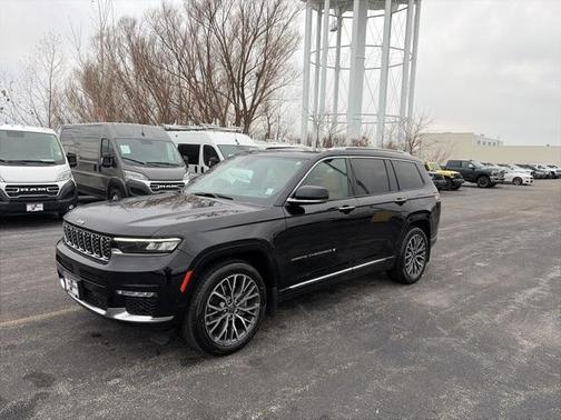 2022 Jeep Grand Cherokee L Summit