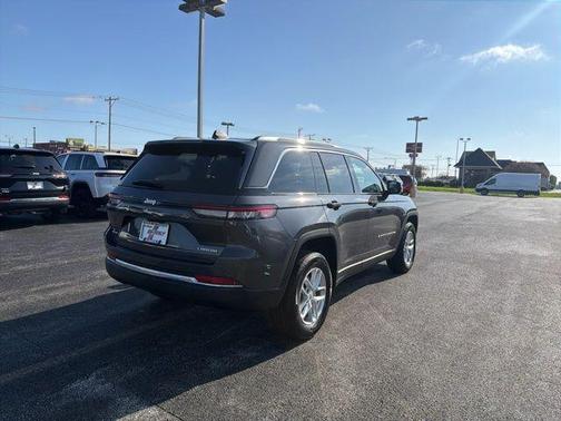 Metallic 2026 Jeep Grand Cherokee Laredo X