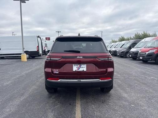 2025 Jeep Grand Cherokee Laredo X