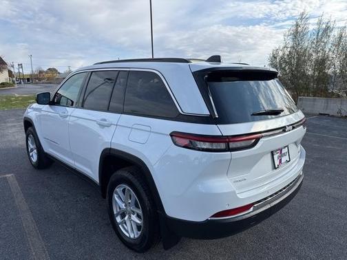 2025 Jeep Grand Cherokee Laredo X