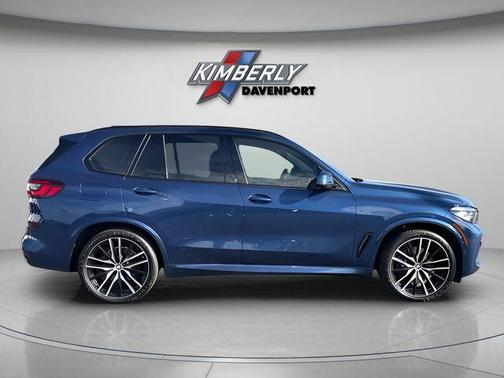 Phytonic Blue Metallic 2022 BMW X5 xDrive40i