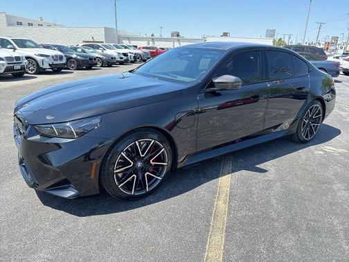 Black Sapphire Metallic 2025 BMW M5 Base