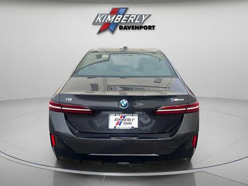 2024 BMW i5 M60
