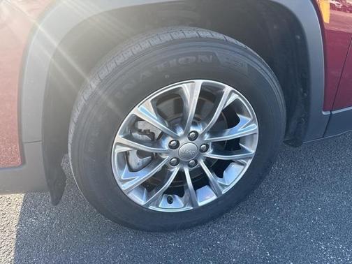 2021 Jeep Cherokee Latitude Plus