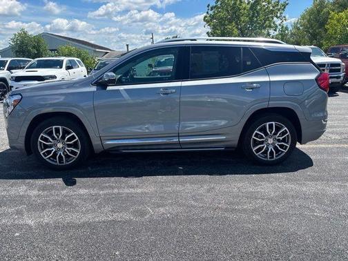 Sterling 2024 GMC Terrain Denali