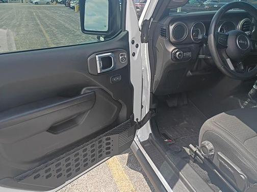 Bright White Clearcoat 2021 Jeep Wrangler Sport
