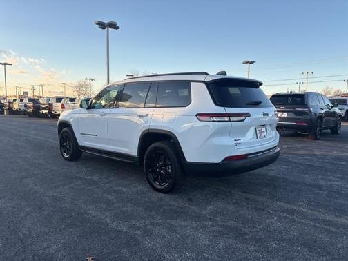 2024 Jeep Grand Cherokee L Laredo