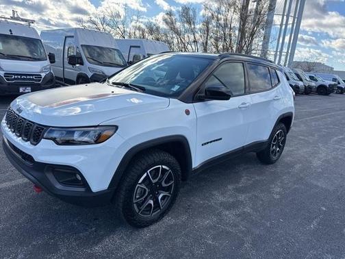 2024 Jeep Compass Trailhawk