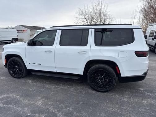 2024 Jeep Wagoneer Series II