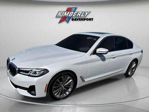 Mineral White Metallic 2023 BMW 540 i xDrive