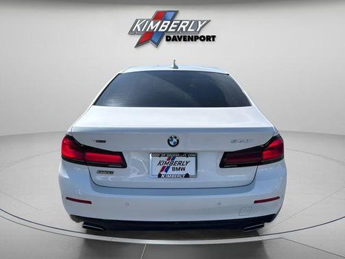 Mineral White Metallic 2023 BMW 540 i xDrive
