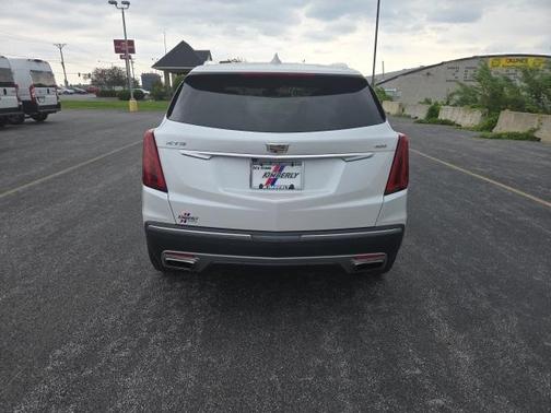 2021 Cadillac XT5 Premium Luxury