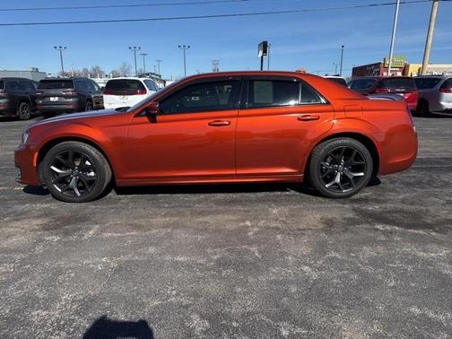2021 Chrysler 300 S