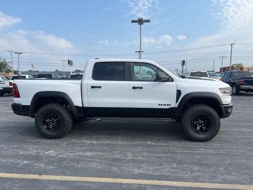 2025 RAM 1500 RHO