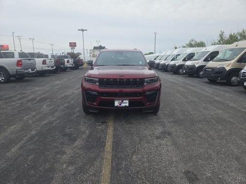 Velvet Red Pearlcoat 2026 Jeep Grand Cherokee L Limited