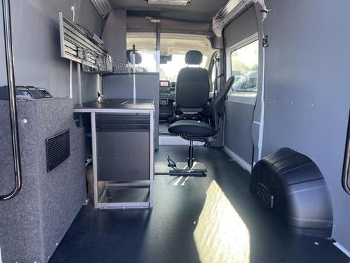 2025 RAM ProMaster 1500 Base