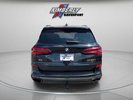 2022 BMW X5 M50i