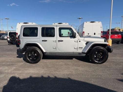 2022 Jeep Wrangler Unlimited Sahara Altitude