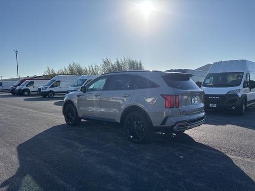 2022 Kia Sorento SX