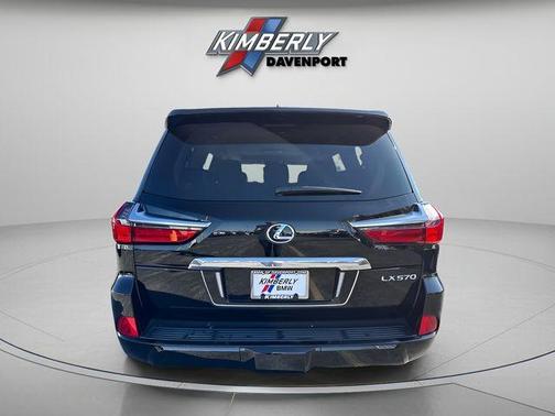 2021 Lexus LX 570 Three-Row