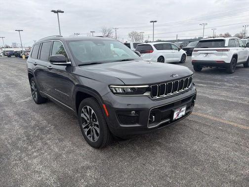 Metallic 2022 Jeep Grand Cherokee L Overland