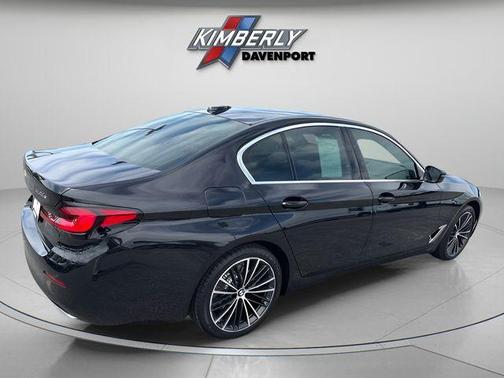 Black Sapphire Metallic 2021 BMW 530e 530e xDrive