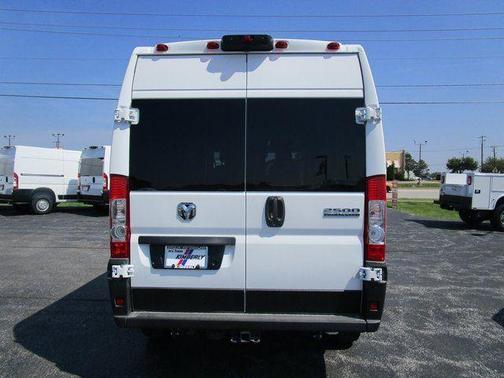 Bright White Clearcoat 2024 RAM ProMaster 2500 High Roof