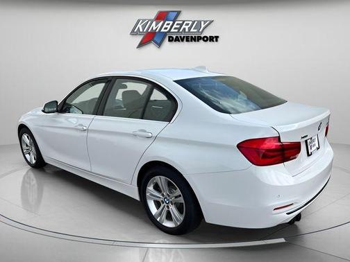 2017 BMW 330 i xDrive