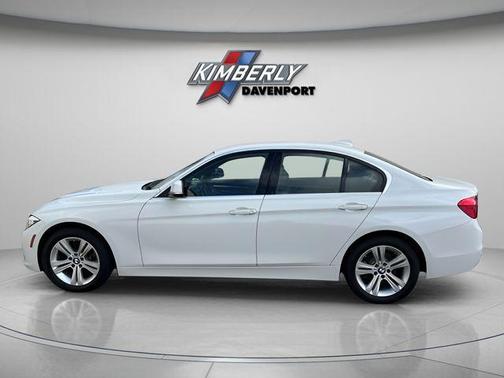 2017 BMW 330 i xDrive