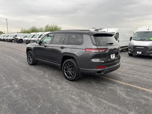 2024 Jeep Grand Cherokee L Summit