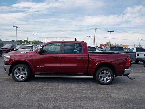 Delmonico Red Pearlcoat 2025 RAM 1500 Big Horn/Lone Star
