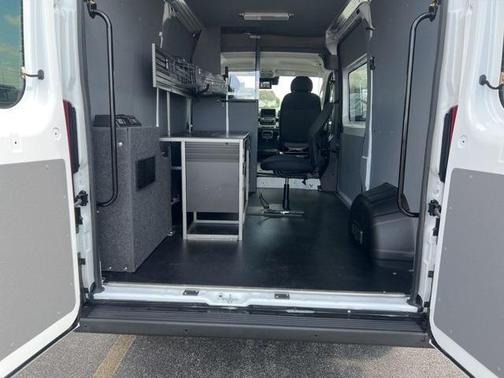 2025 RAM ProMaster 1500 Base