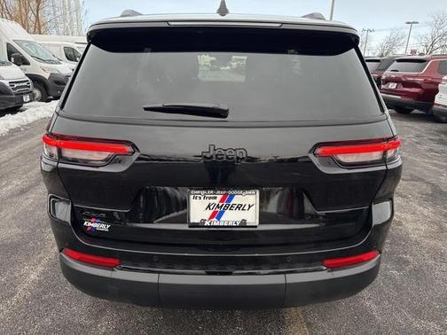 2025 Jeep Grand Cherokee L Laredo