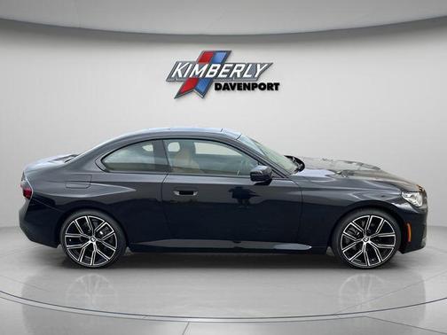 2024 BMW 230 i xDrive