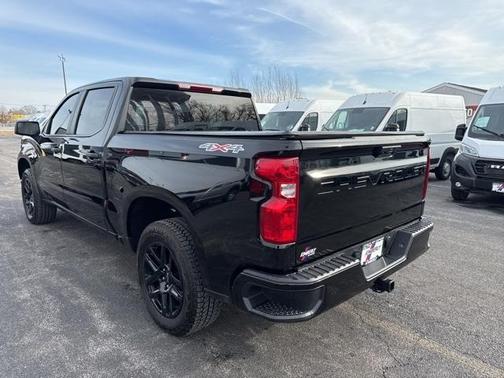 2025 Chevrolet Silverado 1500 Custom