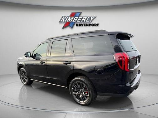 Agate Black Metallic 2025 Ford Expedition Platinum
