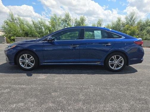 2018 Hyundai SONATA Sport
