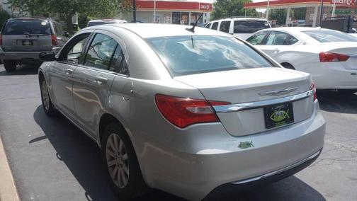 2012 Chrysler 200 Touring