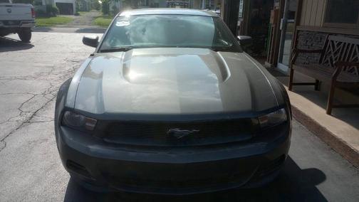 2011 Ford Mustang V6 Premium