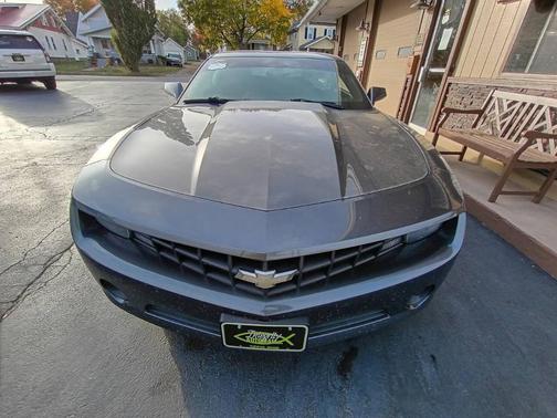 2011 Chevrolet Camaro 2LS