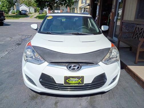 2013 Hyundai Veloster Base