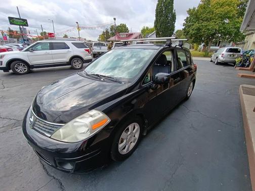 2009 Nissan Versa 1.8 SL